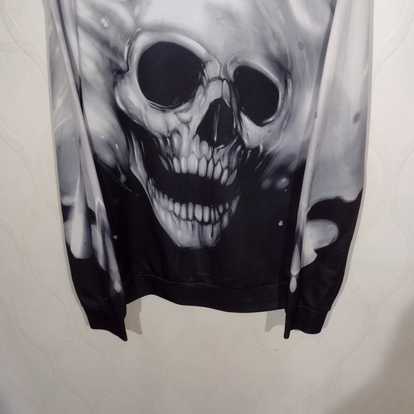 Skull Graphic Hoodie All Over Print Size XL Adults - Picture 4 of 13